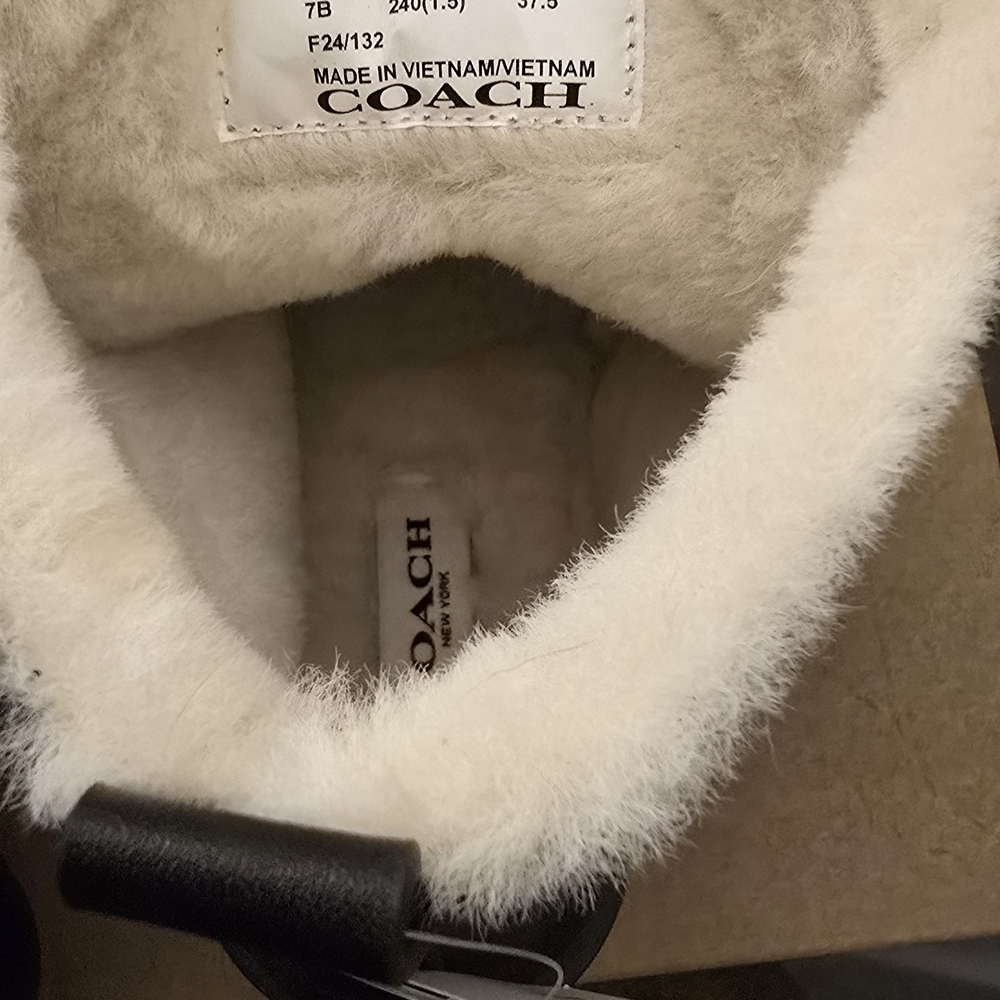 COACH Lorraine Sig Boots NWT Size 7 - Picture 3 of 7